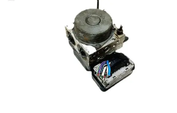 Toyota Corolla E110 ABS Pump 44510-12390