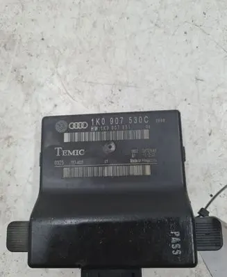 Volkswagen Golf V Gateway control module 1K0907530C