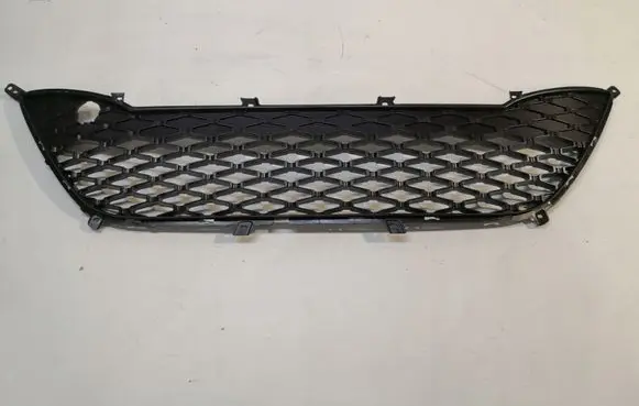 Hyundai i10 Front bumper lower grill 86522OX200