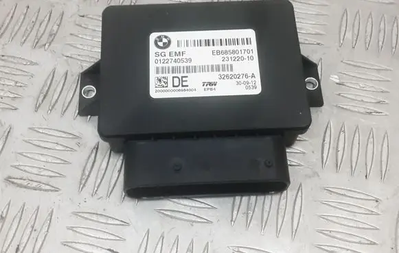 BMW 5 F10 F11 Hand brake control module 32620276 231220