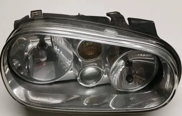 Volkswagen Golf IV Headlight/headlamp