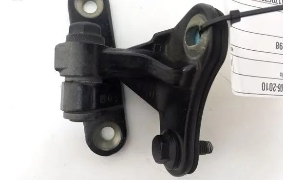 Mercedes-Benz R W251 Front door upper hinge A2517200137