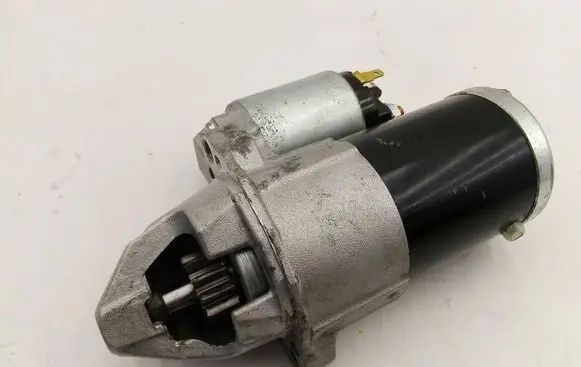 Mitsubishi Outlander Starter motor