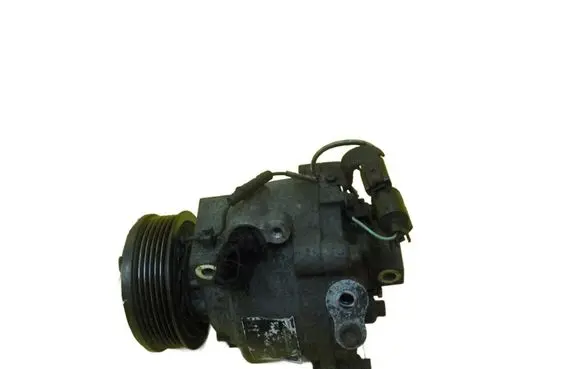 Peugeot 4007 Air conditioning (A/C) compressor (pump) 7813A215