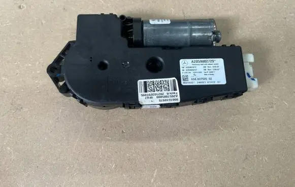 Mercedes-Benz C W205 Sunroof motor/actuator A2059002729 A2059013212 A2059025014
