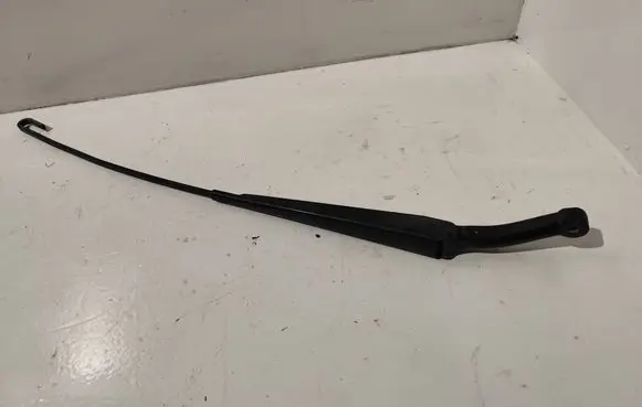 Volvo V70 Front wiper blade arm 182350