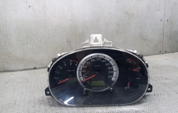 Mazda 5 Speedometer (instrument cluster) C23555430