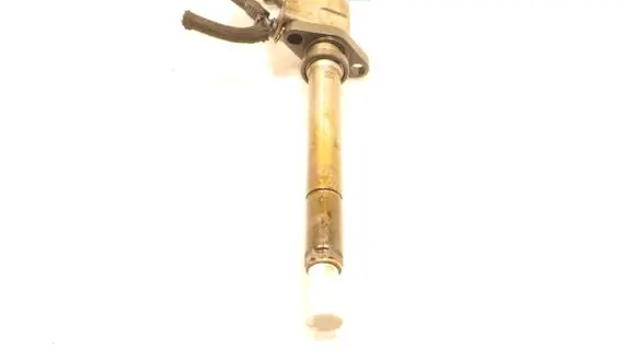 Volvo V50 Fuel injector TK1223301