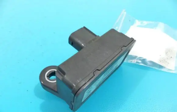 Renault Megane III ESP acceleration yaw rate sensor 479305259R IMPRK1194045