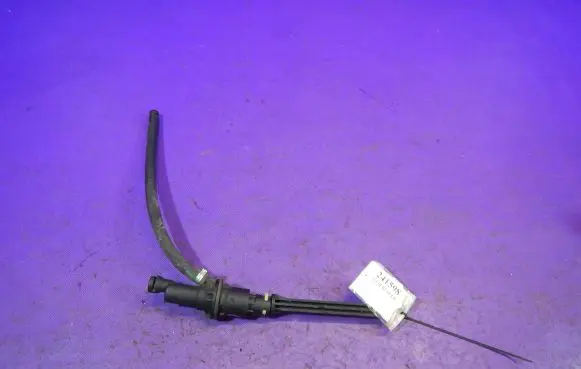 Peugeot 207 Clutch slave cylinder 