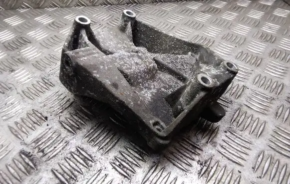 Opel Zafira B A/C compressor mount bracket 55191339