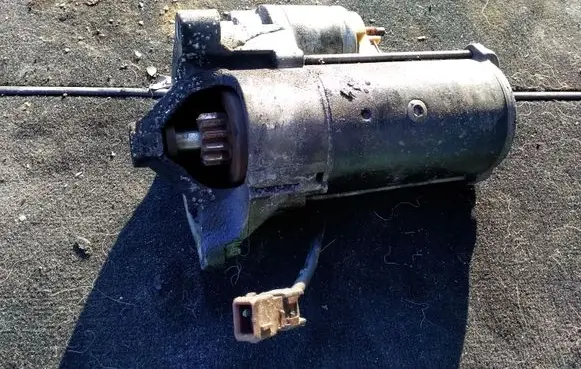 Citroen Xsara Picasso Starter motor 9634972380