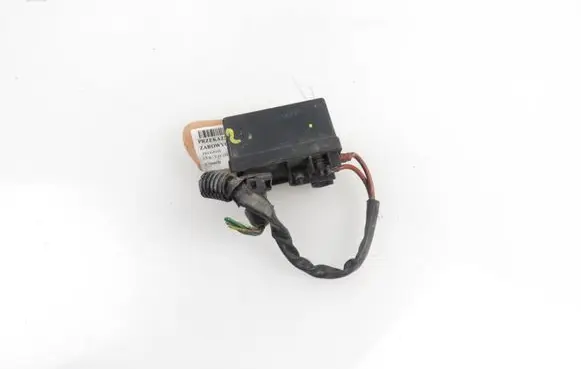 Peugeot 106 Glow plug pre-heat relay 0281003009