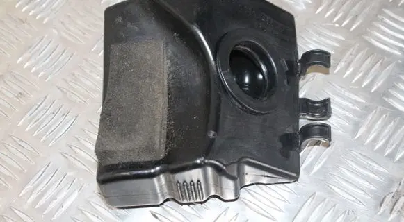 Audi A6 S6 C6 4F Intake resonator 1001466S01