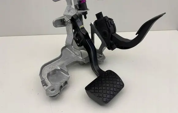Audi A6 C7 Brake pedal 4H1723140A