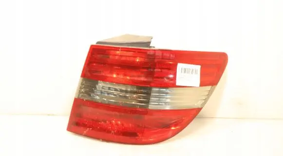 Mercedes-Benz B W245 Rear/tail lights A1698202664