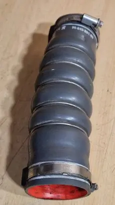Intercooler hose/pipe