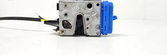 Audi A4 S4 B5 8D Rear door lock 8D0839015A