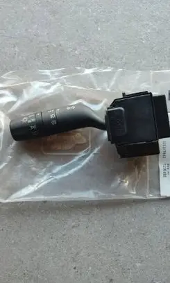 Mazda 3 II Wiper control stalk 17D682