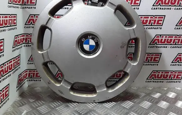 BMW 3 E36 R14 wheel hub/cap/trim 36131180667
