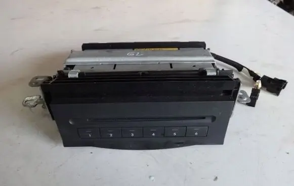 Mercedes-Benz GL X164 CD/DVD changer 