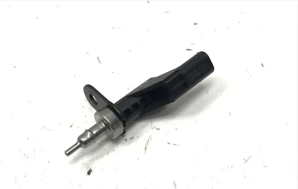 KIA Sportage Coolant temperature sensor 392202M450