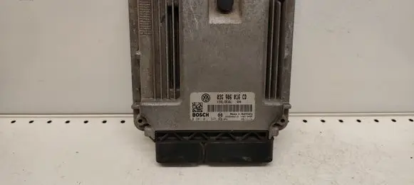 Volkswagen Touran I Engine control unit/module 03G906016CD 0281011945 1039S06219