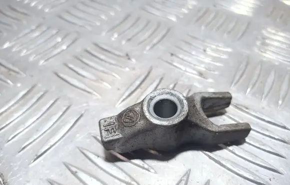 Opel Astra J Fuel Injector clamp holder 4763