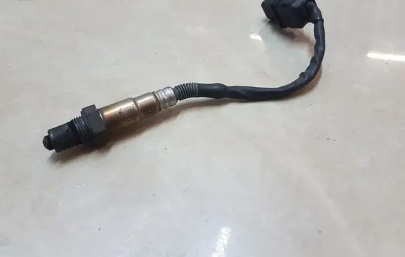 Hyundai Santa Fe Lambda probe sensor 9350933002 393502A410