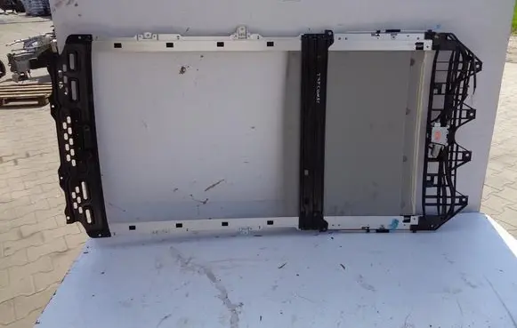 Toyota Avensis T270 Sunroof set 