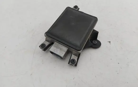 Volkswagen Touareg II Blind spot module 7P6907568 7P6907456