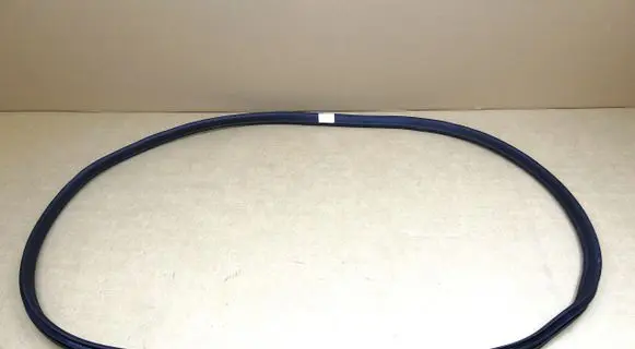 BMW 4 G22 G23 G24 G26 Front door rubber seal 7482709
