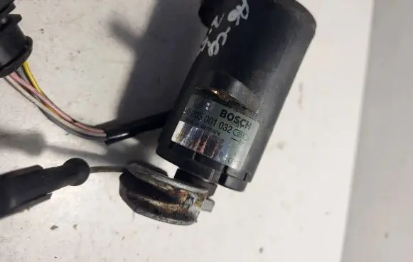 Audi A4 S4 B5 8D Accelerator pedal position sensor 0205001032
