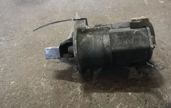 Chrysler Pacifica Starter motor