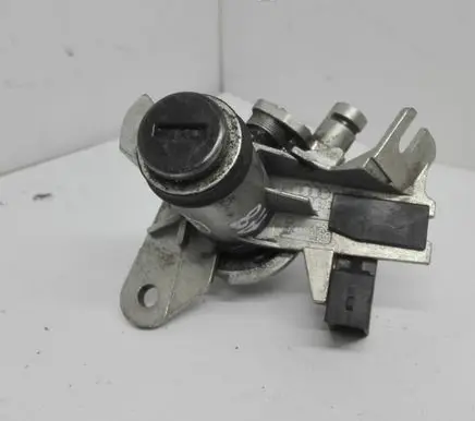 Audi A8 S8 D3 4E Tailgate exterior lock 8E0827573