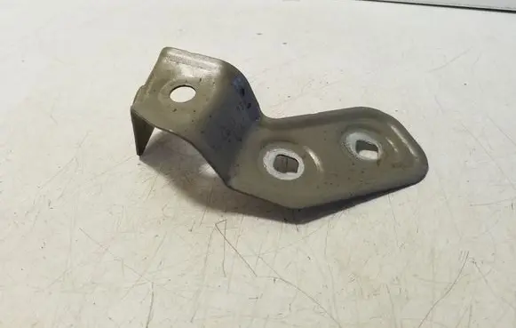 BMW i4 Fender mounting bracket 7486803