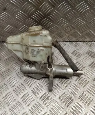 Volkswagen Golf V Master brake cylinder 1K2611301B