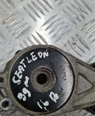 Seat Leon (1M) Generator/alternator belt tensioner
