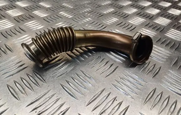 Renault Megane II EGR valve line/pipe/hose