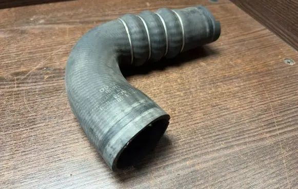 Iveco Daily 3rd gen Intercooler hose/pipe 504116893
