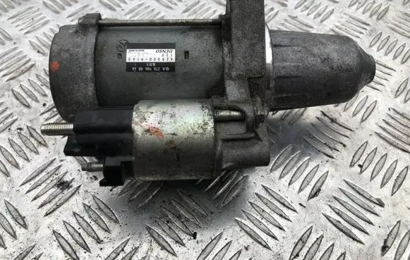 Mercedes-Benz A W176 Starter motor A2709060026 4280009140