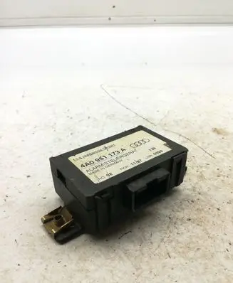Audi A6 S6 C5 4B Alarm control unit/module 4A0951173A