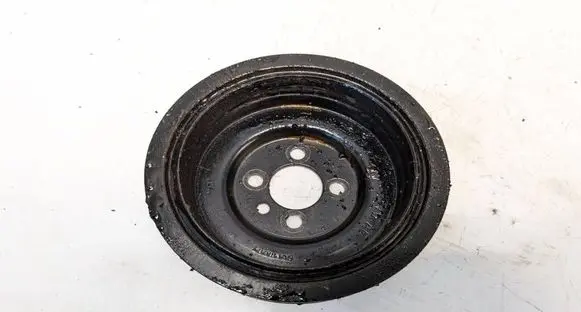 Volkswagen PASSAT B6 Crankshaft pulley 03G105243