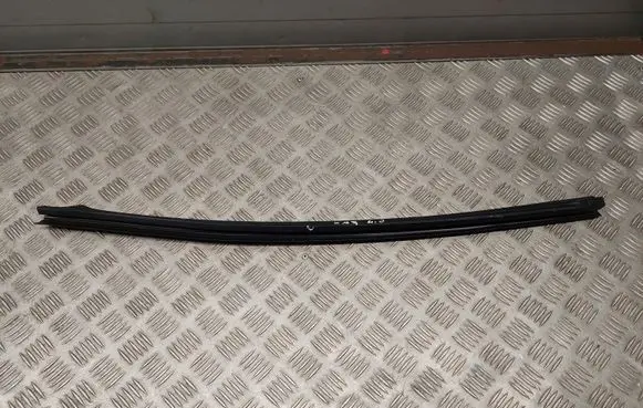 Audi Q7 4M Rubber seal rear door window/glass 4M0839479 4M0839480
