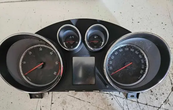 Opel Insignia A Speedometer (instrument cluster) 365903926 11128175656 22783076