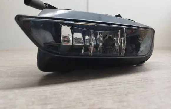 Audi A3 S3 8V Front fog light 8V0941700D 1NE01083212