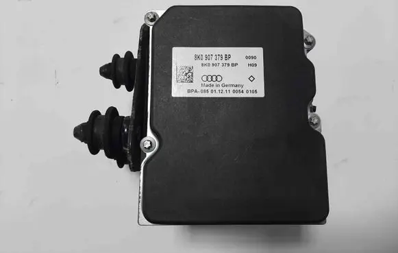 Audi A5 8T 8F ABS Pump 8K0614517FB 8K0907379BP