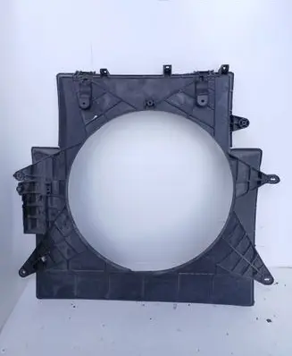 Iveco Daily 35 - 40.10 Radiator cooling fan shroud 812600500