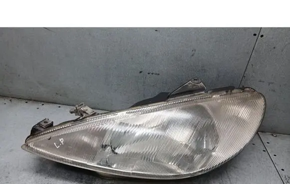 Peugeot 206 CC Front reflector 9640559580