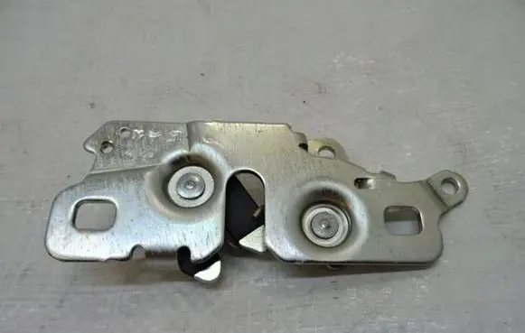 Peugeot 2008 II Engine bonnet/hood lock/catch 9822710780
